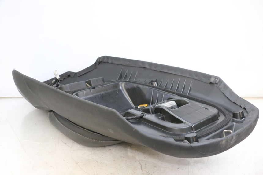 photo de SELLE SUZUKI BURGMAN 650 (2013 - 2020) - Détail de la pièce