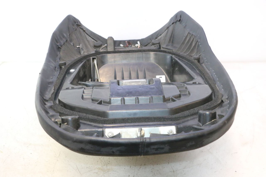 photo de SELLE SUZUKI BURGMAN EXECUTIVE ABS 650 (2006 - 2012) - Vue produit