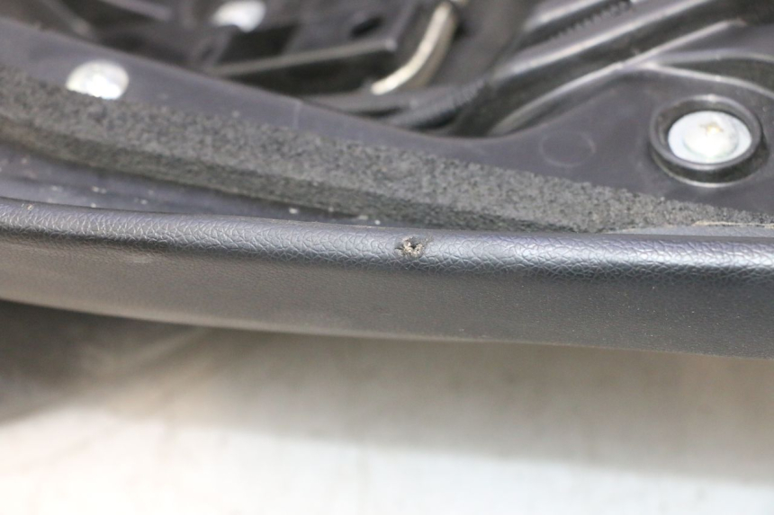 photo de SELLE SUZUKI BURGMAN EXECUTIVE ABS 650 (2006 - 2012) - Photo complémentaire