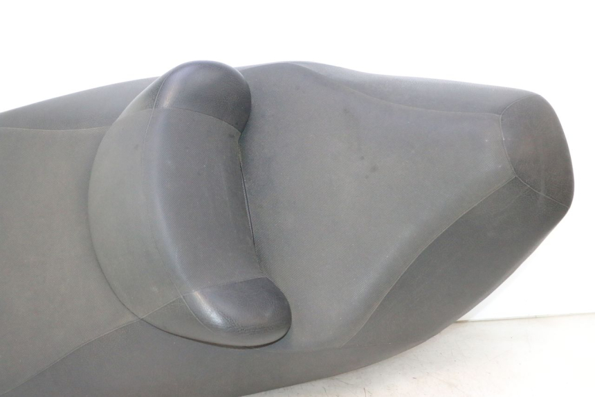 photo de SELLE SUZUKI BURGMAN EXECUTIVE ABS 650 (2006 - 2012) - Zoom état d’usage