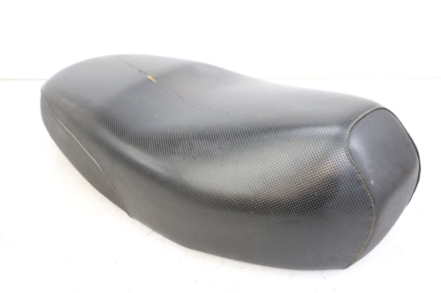 photo de SELLE YAMAHA BW'S 50 (2004 - 2017) - Points de fixation
