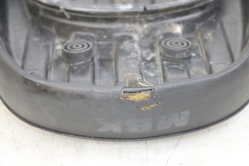 photo de SELLE YAMAHA BW'S 50 (2004 - 2017) - Marquages et références