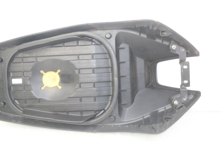 photo de SELLE YAMAHA BW'S BWS 125 (2010 - 2013) - Détails caractéristiques