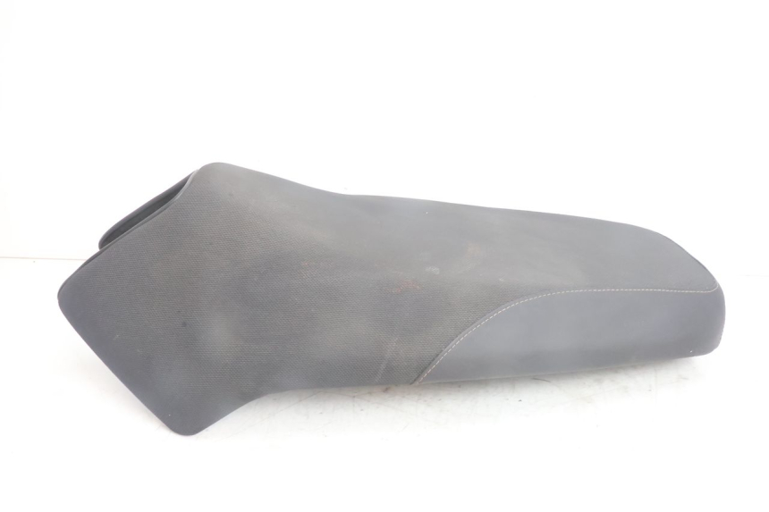 photo de SELLE YAMAHA BW'S BWS 125 (2010 - 2013) - Gros plan technique
