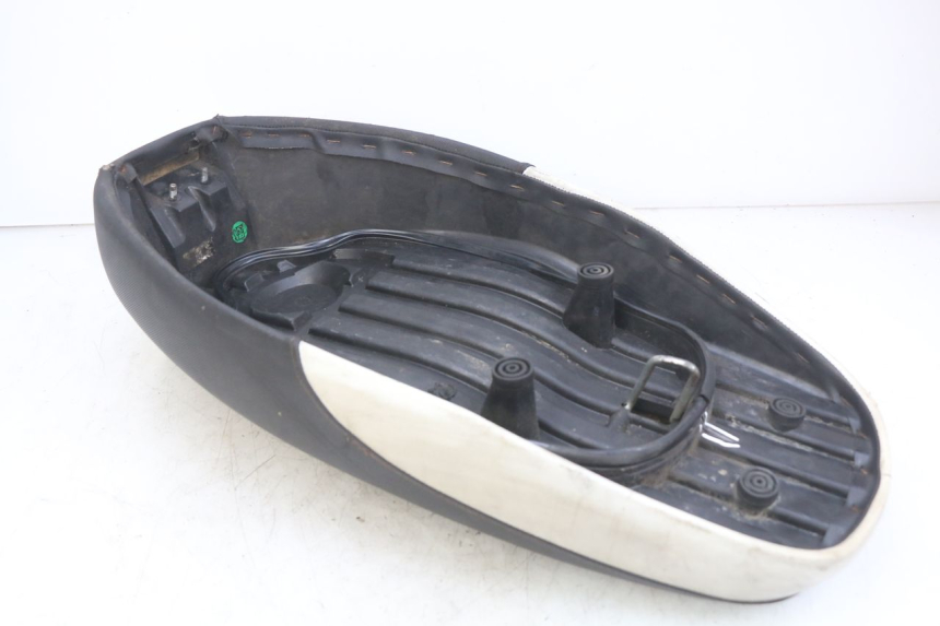 photo de SELLE YAMAHA BW'S EASY 50 (2013 - 2016) - Photo complémentaire