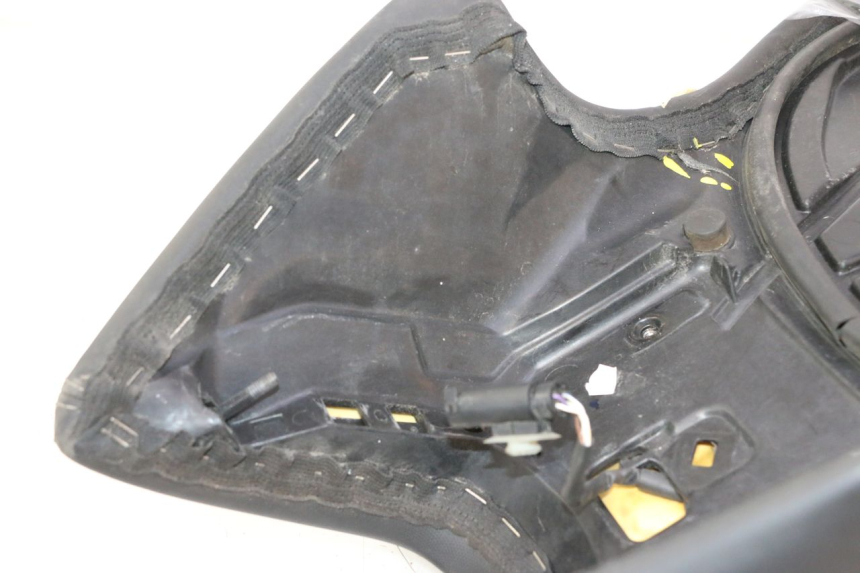 photo de SELLE BMW C SPORT 650 (2015 - 2021) - Détail de la pièce