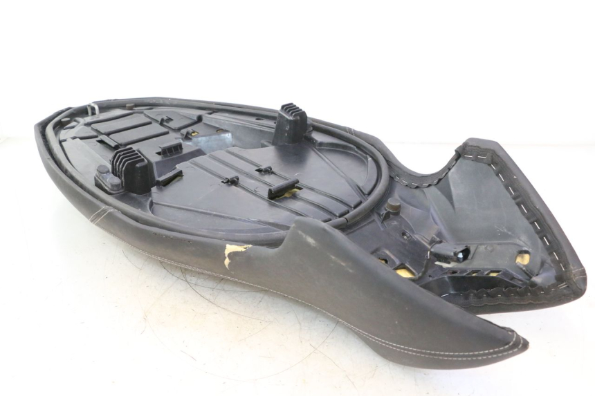 photo de SELLE BMW C SPORT 650 (2015 - 2021) - Zoom composants