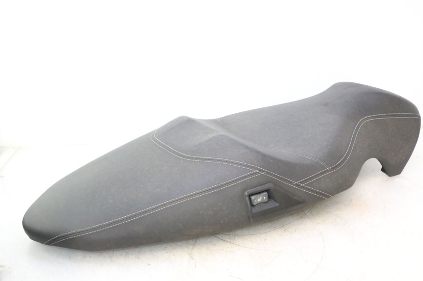 photo de SELLE BMW C SPORT 650 (2015 - 2021) - Angle alternatif
