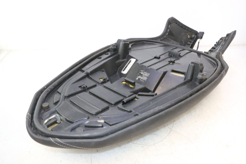 photo de SELLE BMW C SPORT 650 (2015 - 2021) - Points de fixation