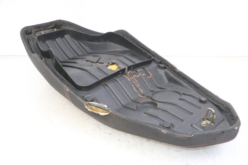 photo de SELLE ORCAL CAVARO 4T 50 (2019 - 2023) - Détails caractéristiques