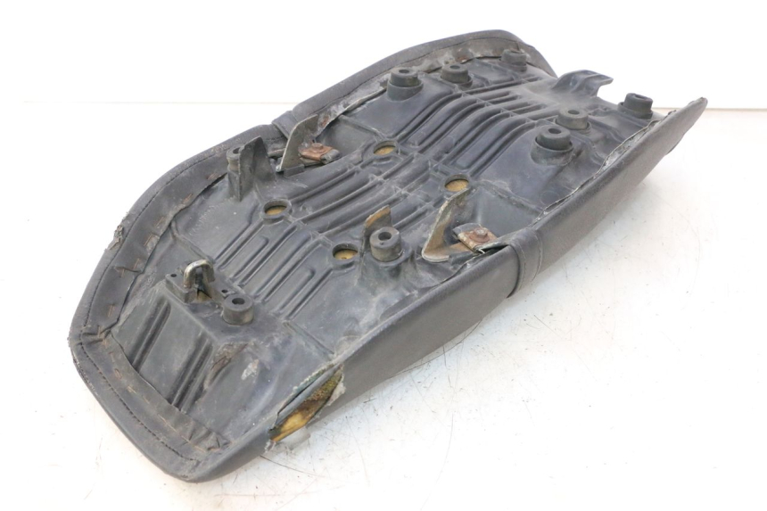 photo de SELLE HONDA CB TWO FIFTY 250 (1991 - 2002) - Vue principale