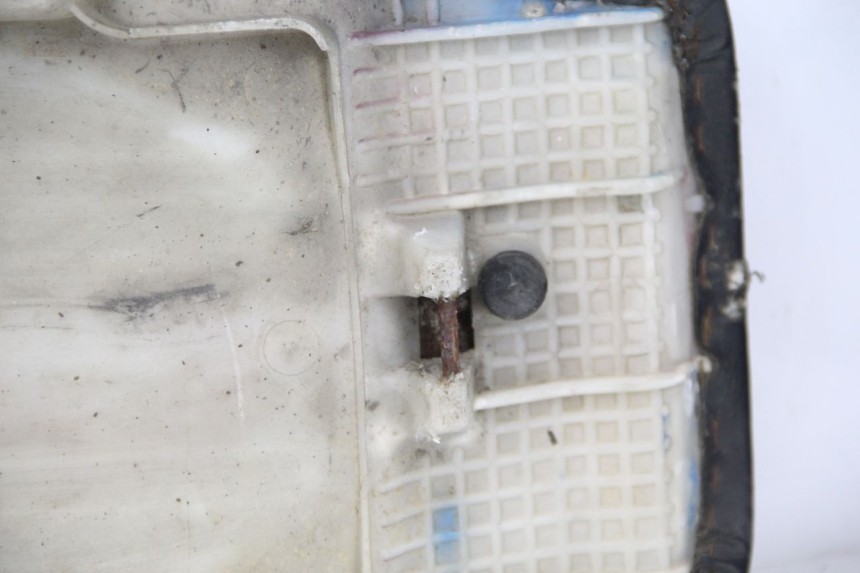 photo de SELLE HONDA CBR F SC21 1000 (1986 - 1992) - Marquages et références