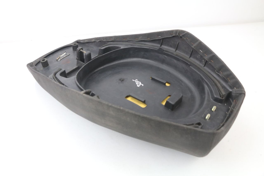 photo de SELLE REVATTO CITYONE 125 (2006 - 2007) - Marquages et références