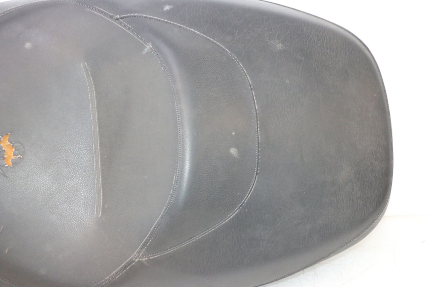 photo de SELLE PEUGEOT CITYSTAR 125 (2011 - 2017) - Points de fixation