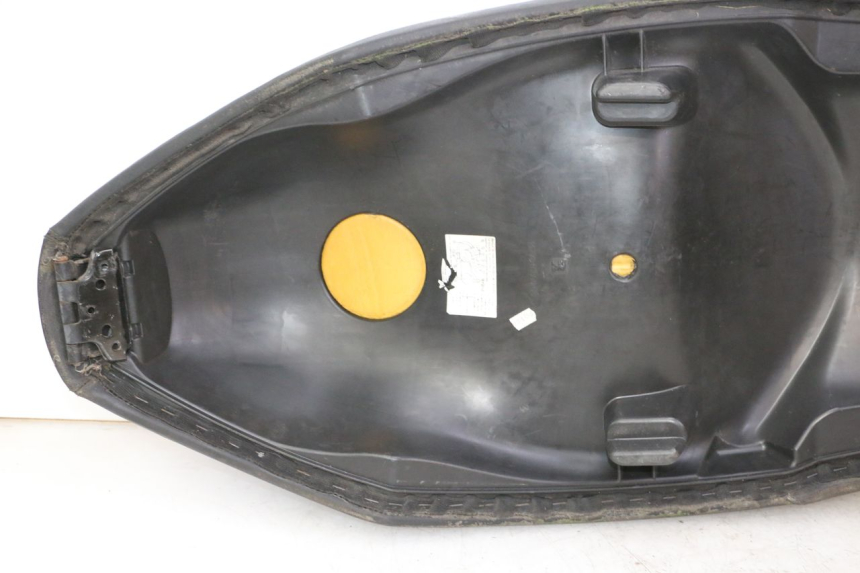 photo de SELLE PEUGEOT CITYSTAR 50 (2013 - 2017) - Zoom composants