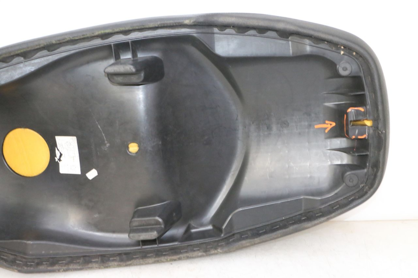 photo de SELLE PEUGEOT CITYSTAR 50 (2013 - 2017) - Vue rapprochée