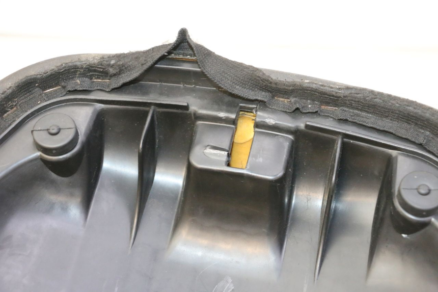 photo de SELLE PEUGEOT CITYSTAR 50 (2013 - 2017) - Zoom état d’usage