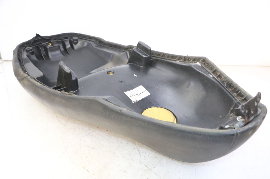 photo de SELLE PEUGEOT CITYSTAR 50 (2013 - 2017) - Gros plan technique