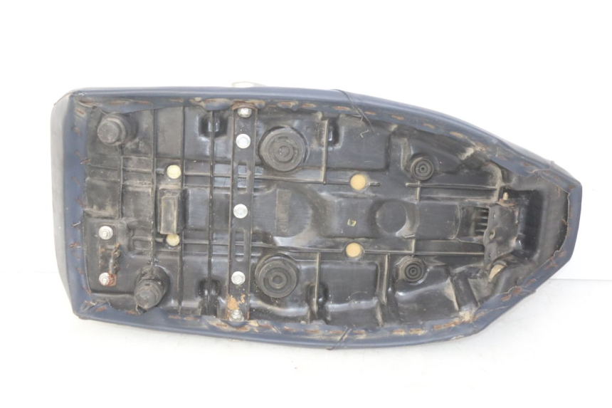 photo de SELLE SUZUKI CP 80 (1985 - 1996) - Points de fixation