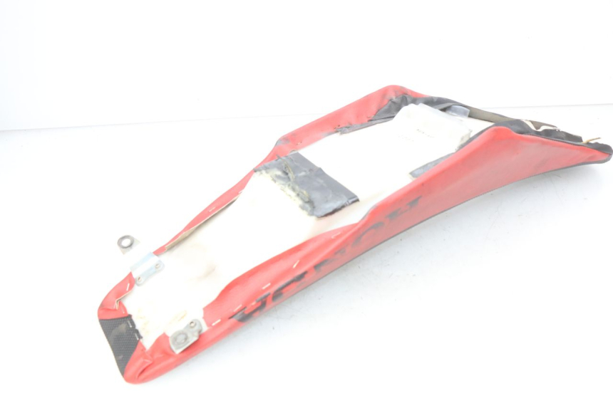 photo de SELLE HONDA CRF CR-F 450 (2005 - 2008) - Gros plan technique