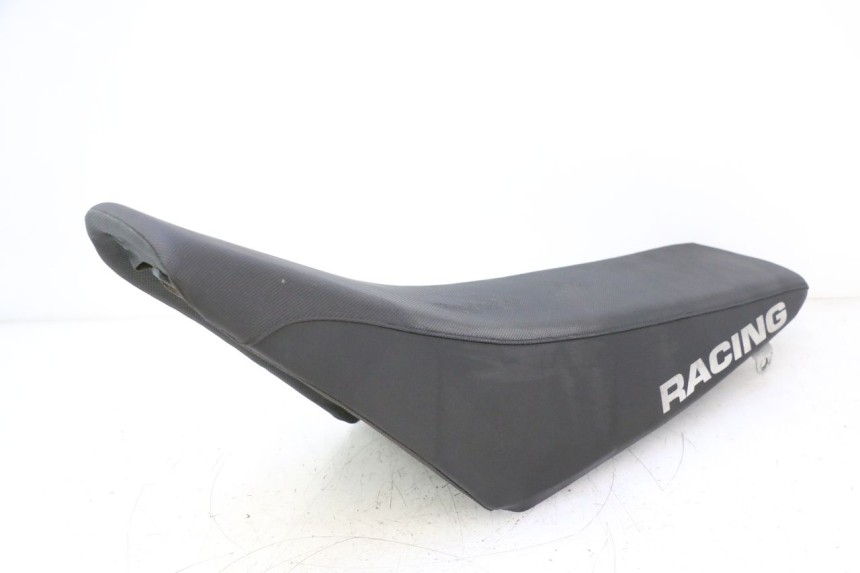 photo de SELLE HM HONDA CRM DERAPAGE RR 50 (2006 - 2017) - Marquages et références