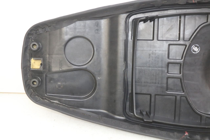 photo de SELLE SYM CROX 4T 50 (2016 - 2023) - Zoom composants