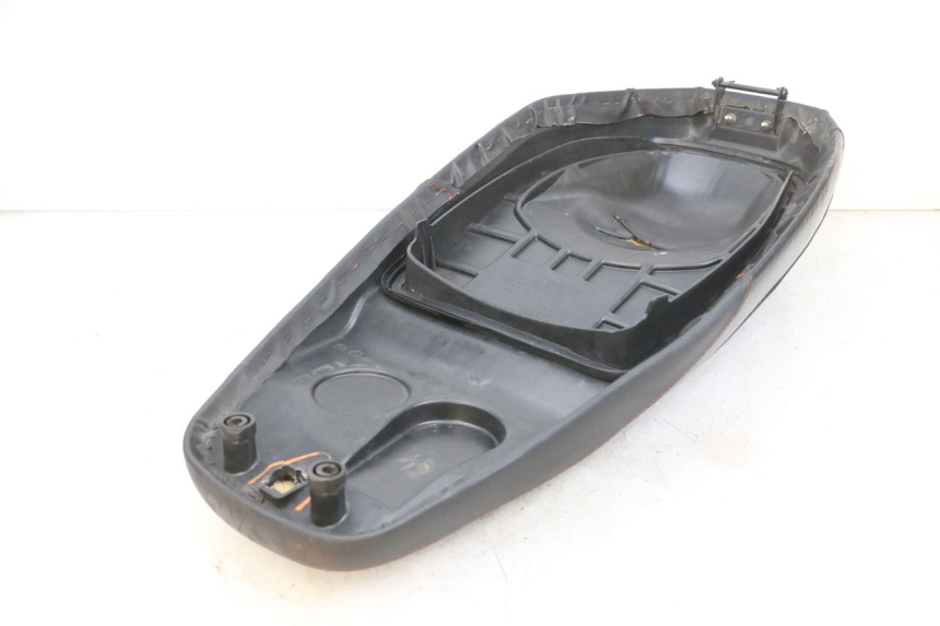 photo de SELLE SYM CROX 4T 50 (2016 - 2023) - Détails caractéristiques