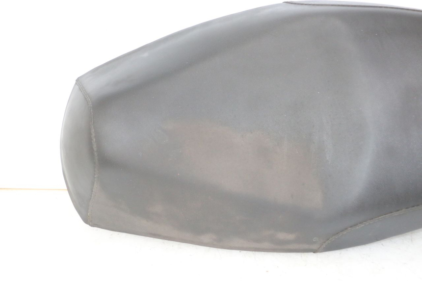 photo de SELLE DAELIM BESBI 125 (2007 - 2008) - Marquages et références