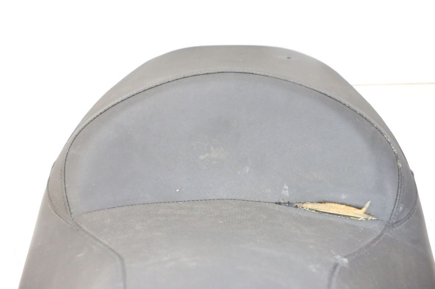 photo de SELLE KYMCO DINK STREET 125 (2009 - 2014) - Détail de la pièce