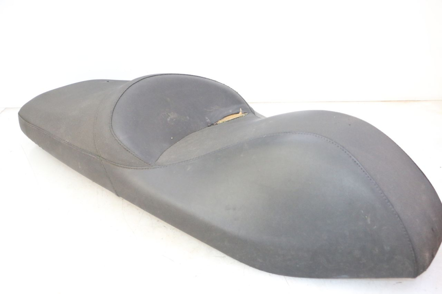 photo de SELLE KYMCO DINK STREET 125 (2009 - 2014) - Zoom état d’usage