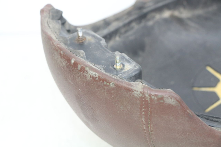 photo de SELLE PEUGEOT DJANGO 4T 50 (2014 - 2019) - Zoom état d’usage