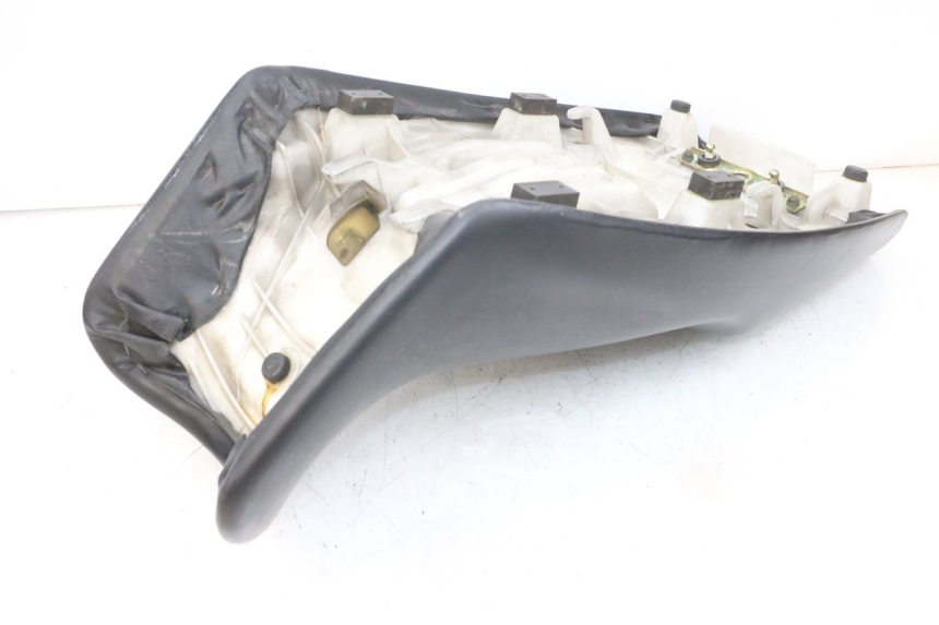 photo de SELLE SUZUKI DL V STROM 1000 (2002 - 2007) - Zoom composants