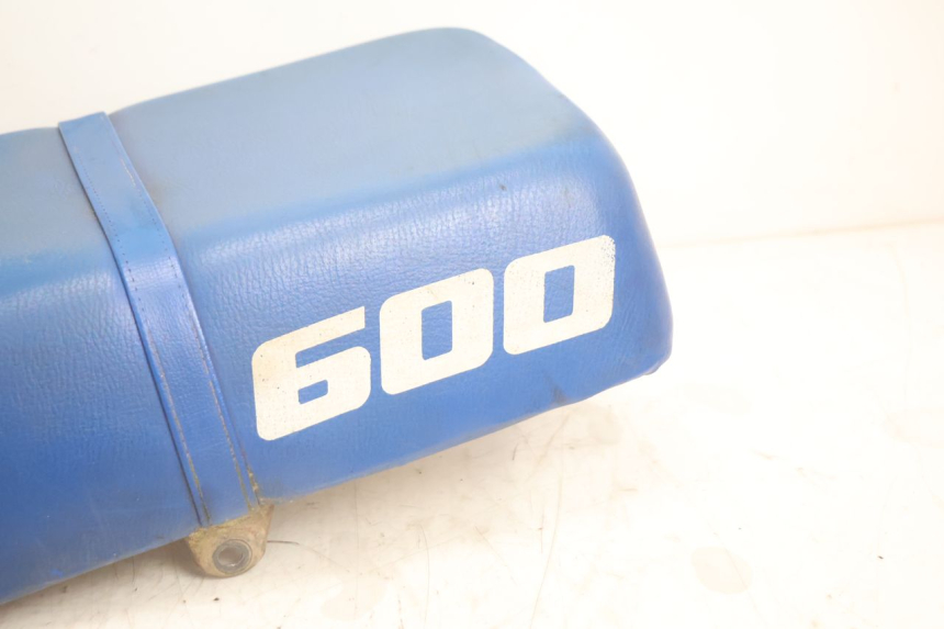 photo de SELLE SUZUKI DR S 600 (1985 - 1989) - Vue d’ensemble