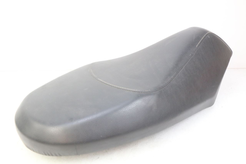 photo de SELLE PEUGEOT E-VIVACITY 1 (2012 - 2018) - Points de fixation