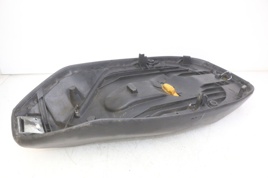 photo de SELLE PEUGEOT ELYSEO 125 (1999 - 2004) - Vue produit