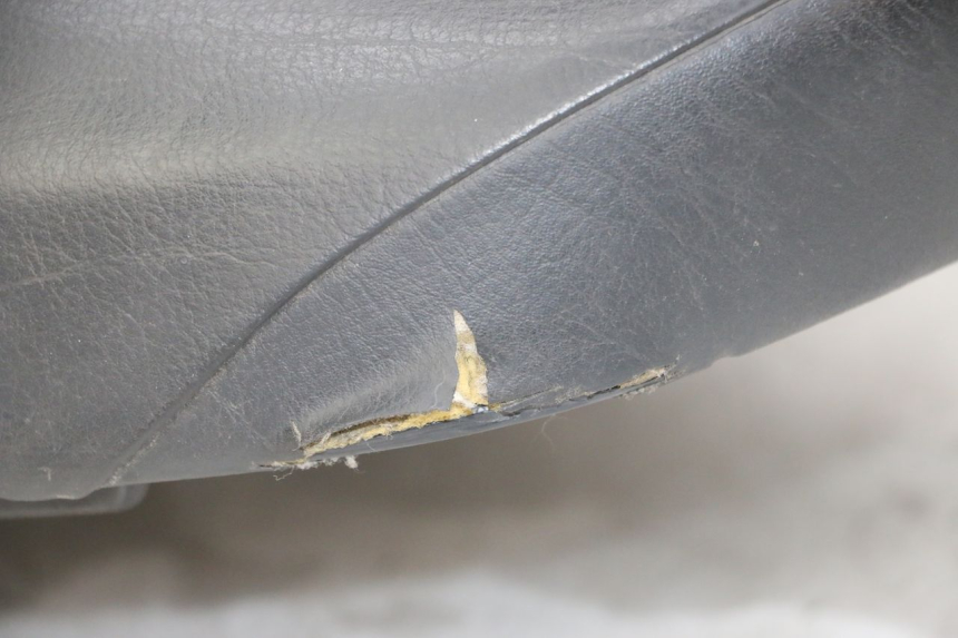 photo de SELLE PEUGEOT ELYSTAR 125 (2002 - 2007) - Vue rapprochée