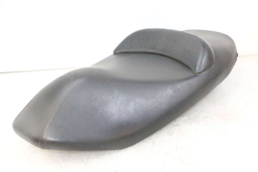 photo de SELLE PEUGEOT ELYSTAR 125 (2002 - 2007) - Photo complémentaire