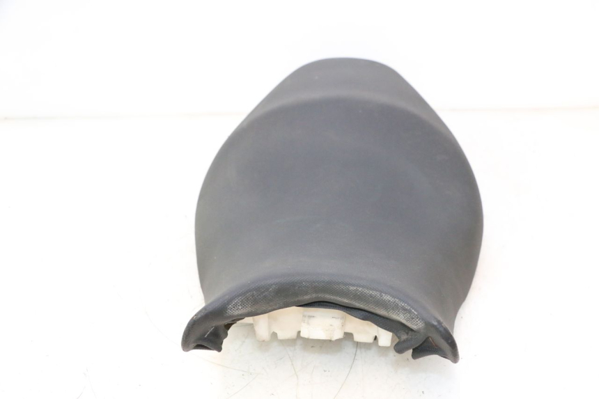 photo de SELLE KAWASAKI ER-6 ER6 N 650 (2005 - 2009) - Vue rapprochée