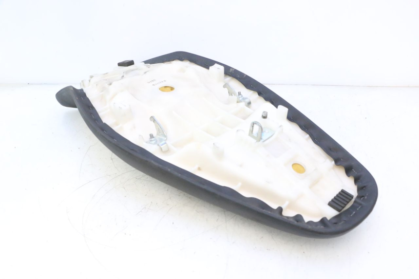 photo de SELLE KAWASAKI ER-6 ER6 N 650 (2005 - 2009) - État de surface