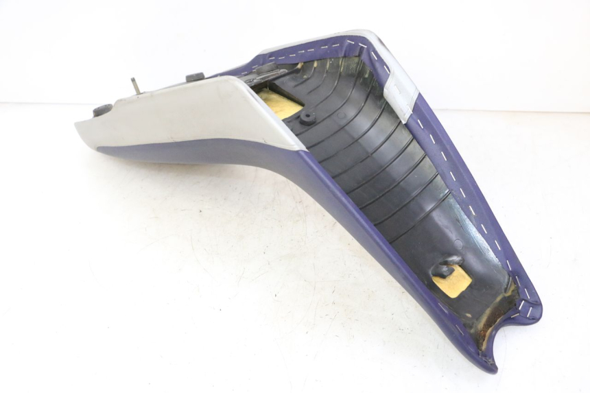 photo de SELLE APRILIA ETX 125 (1998 - 2002) - Autre angle de vue