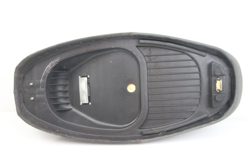 photo de SELLE JM MOTORS EVOLIS 4T 50 (2018 - 2022) - Points de fixation