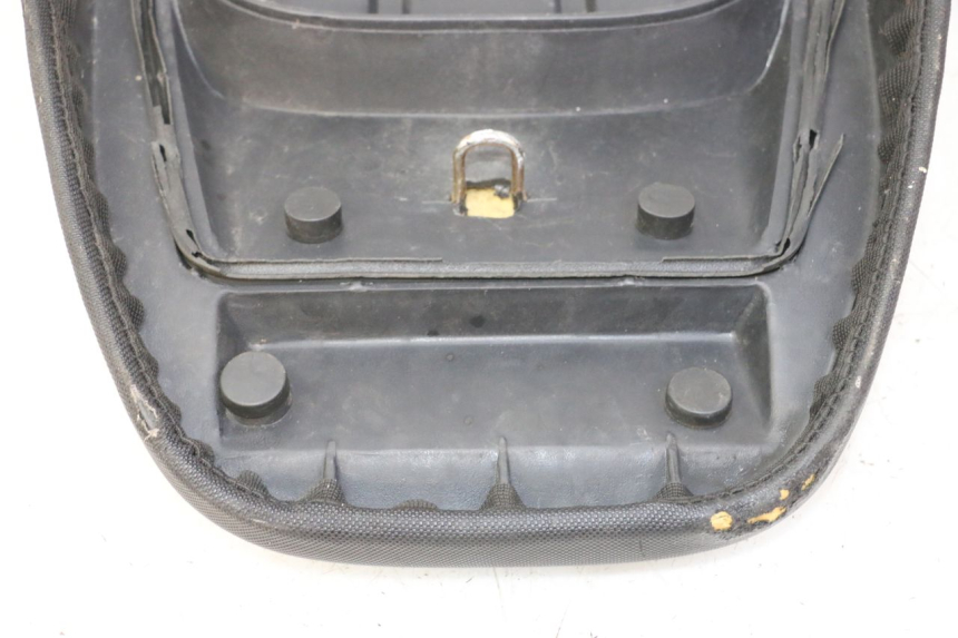 photo de SELLE KEEWAY F-ACT FACT 50 (2006 - 2011) - Points de fixation