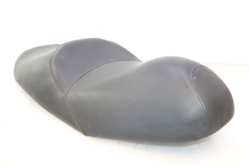 photo de SELLE HONDA FES PANTHEON 2T 125 (1998 - 2002) - Angle alternatif