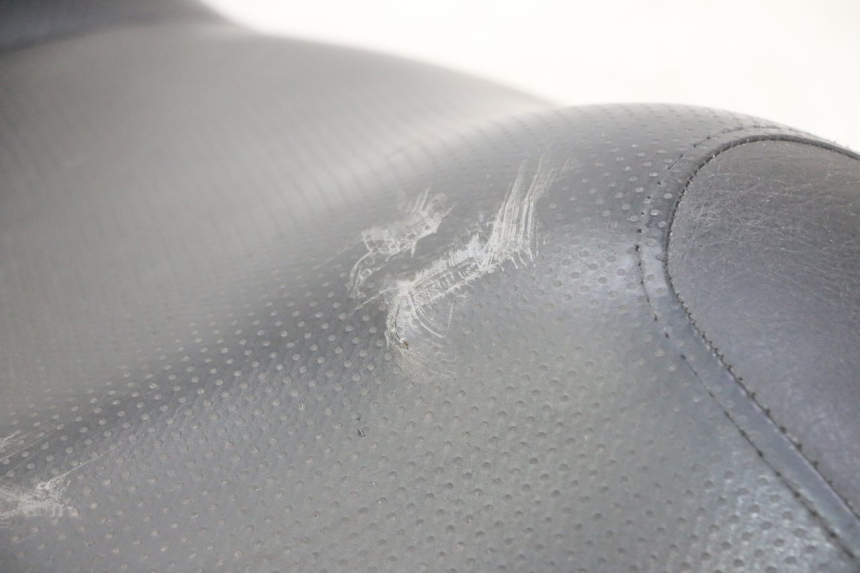 photo de SELLE HONDA FES S-WING SWING ABS 125 (2007 - 2015) - Angle alternatif