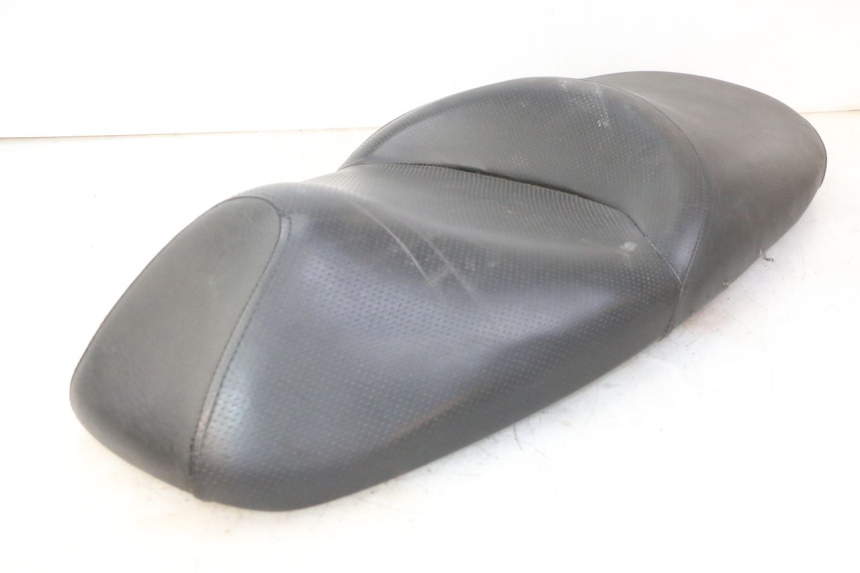 photo de SELLE HONDA FES S-WING SWING ABS 125 (2007 - 2015) - Vue principale