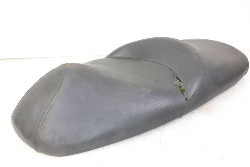 photo de SELLE HONDA FES S-WING SWING 125 (2007 - 2015) - Détail de la pièce