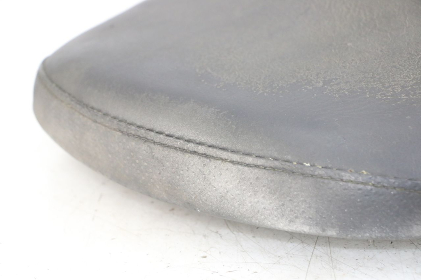 photo de SELLE HONDA FES S-WING SWING 125 (2007 - 2015) - Vue d’ensemble