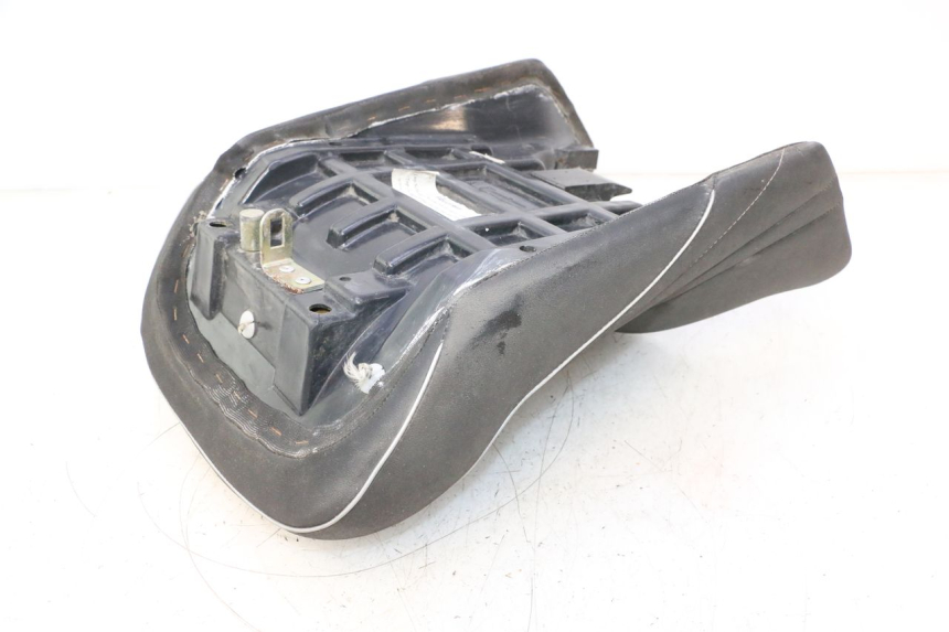 photo de SELLE YAMAHA FJR 1300 (2001 - 2005) - Aperçu profil