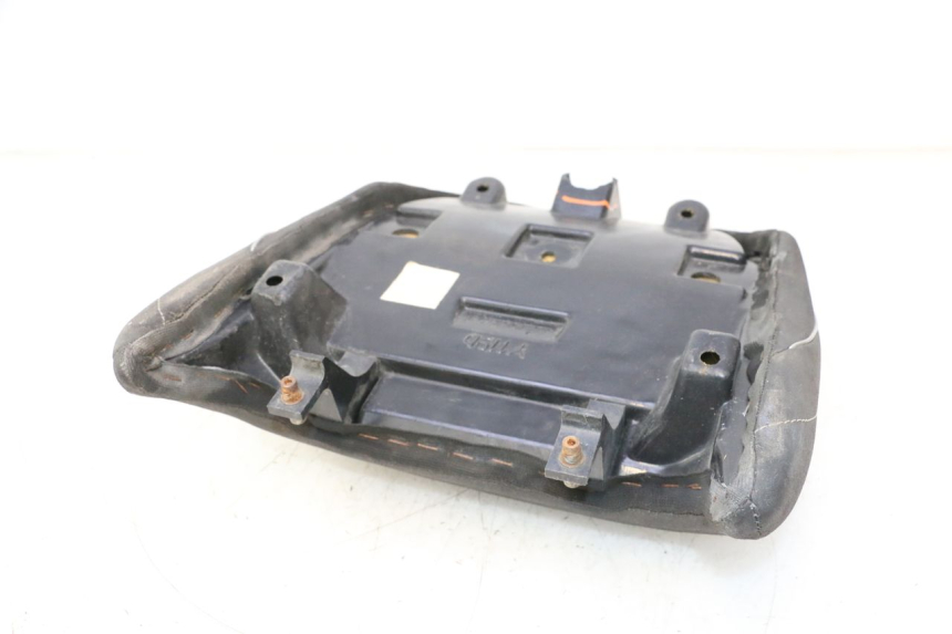 photo de SELLE YAMAHA FJR 1300 (2001 - 2005) - Gros plan technique
