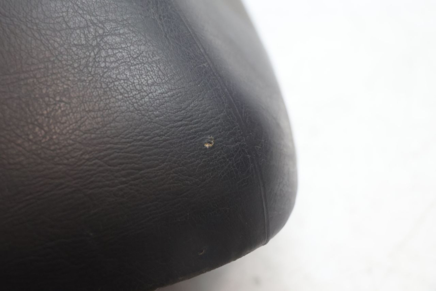 photo de SELLE HONDA FJS SILVER WING SILVERWING 400 (2005 - 2008) - Vue rapprochée